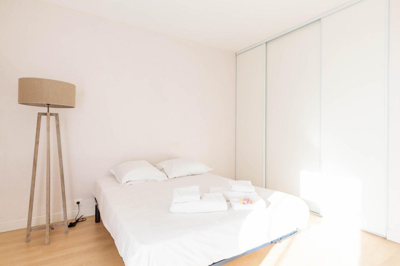 Appartement Michel-ange, Avec Terrasse Et Parking